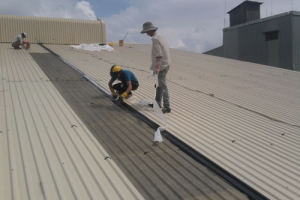 Bật mí dịch vụ sửa chữa mái tôn tại Hà Nội chất lượng cao