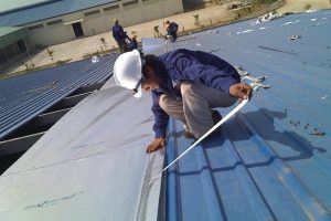 Lắp đặt mái tôn máng tôn tại Hà Nội tiết kiệm chi phí bền cao